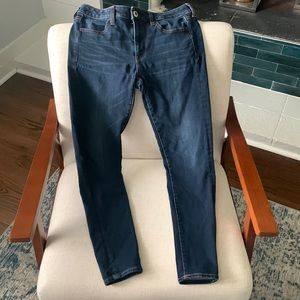 American Eagle Dark Wash Skinny Jeans